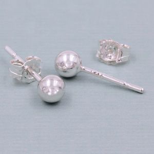 925 Sterling Silver 4mm Ball Stud Earrings